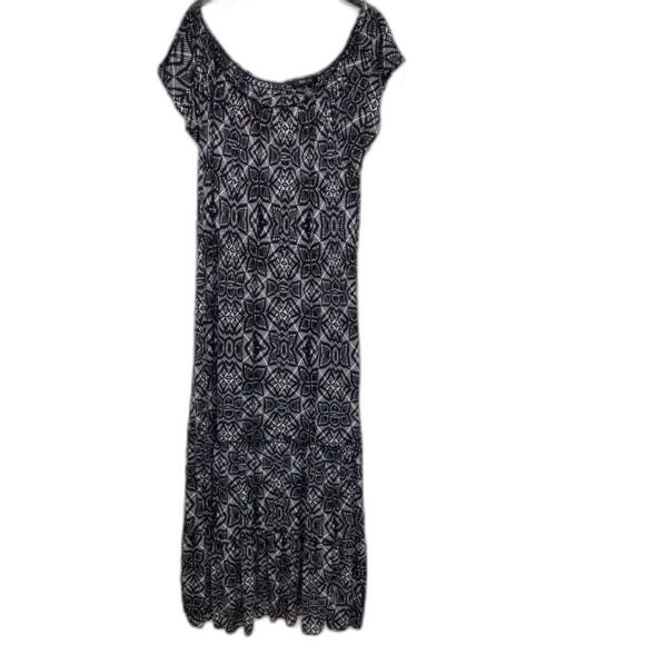 2/$30 Maxi Dress with Lining XL - Picture 1 of 6